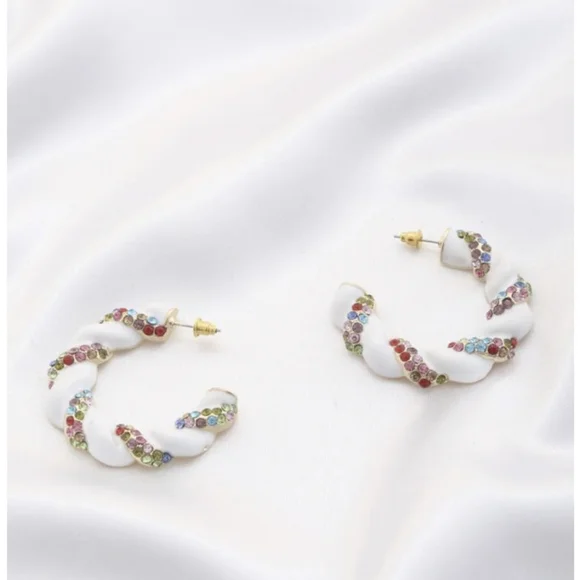 White metal multicolor rhinestones open back hoops Dazzling - Picture 5 of 5